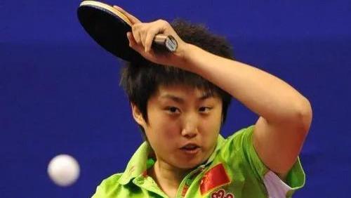 盘点与国乒“闹掰”的四位队员：郭跃最可惜，樊振东最无私！