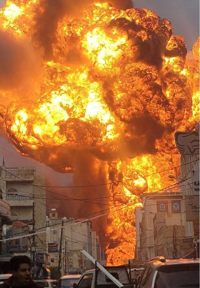 也门胡塞武装高层“一锅端，10枚钻地弹精准打击，“总理”等8人身亡！
当地时间8