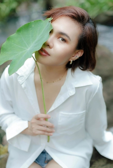 一场网络交友引发的性侵案

山西省某县，被告人郭某某通过“某陌”聊天软件结识了一
