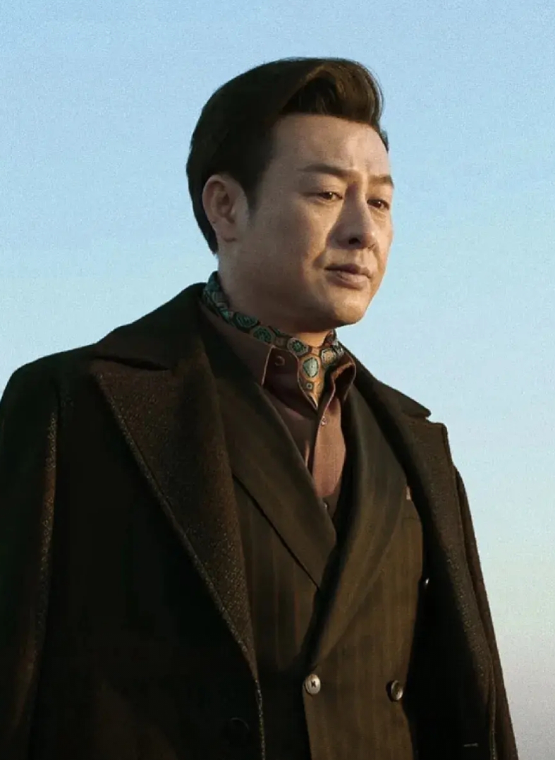 看完《棋士》，我沉默了！
这么严谨完美的剧情，加上宝强以身入局的精彩演绎，热度怎