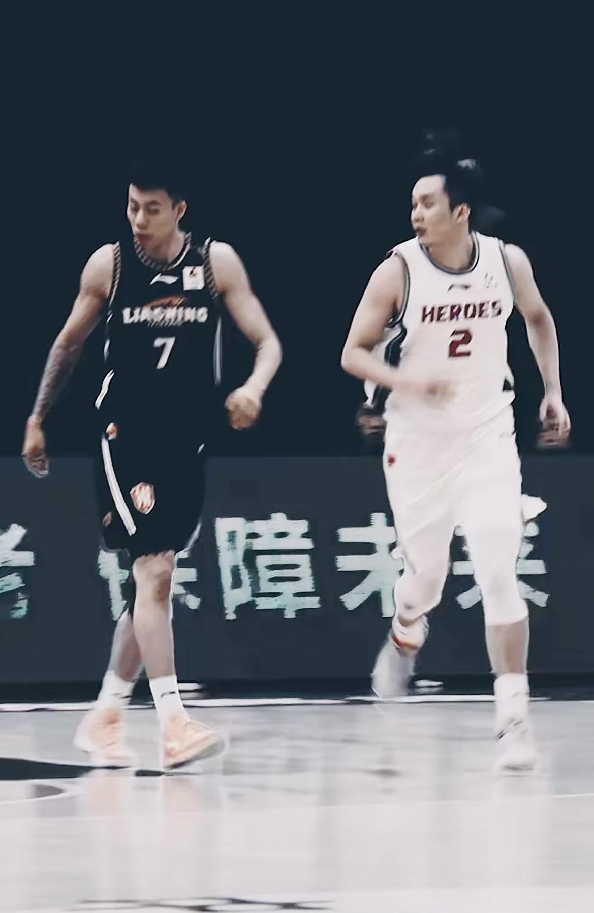 丁彦雨航与张镇麟静态天赋对比，谁是更好的国产锋线？四字外援堪称亚洲3号位的天花板