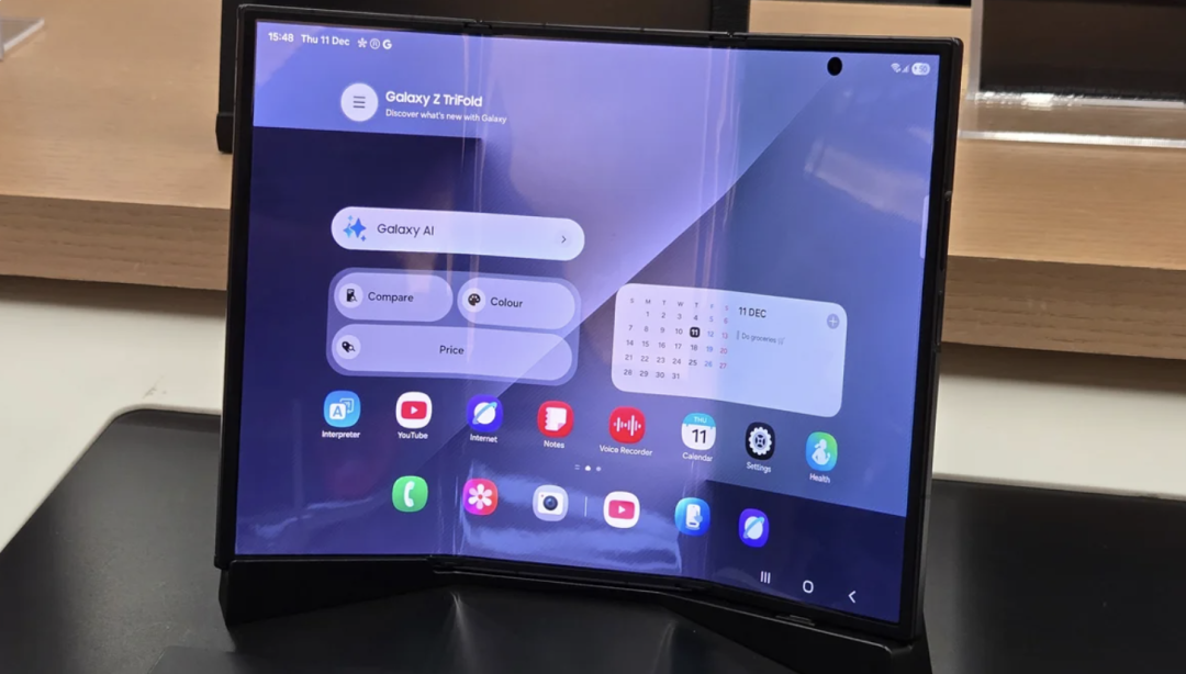 我用过Galaxy Z TriFold，它还需要追赶