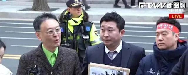 金秀贤金赛纶事件媒体内幕











金赛纶和金秀贤恋爱六年，但这六年