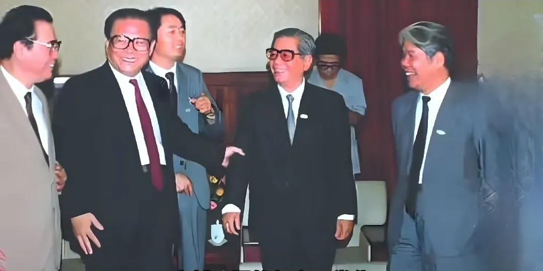 “愿同所有国家成为朋友”！出生于1915年7月1日的阮文灵，今天刚好是其诞辰11