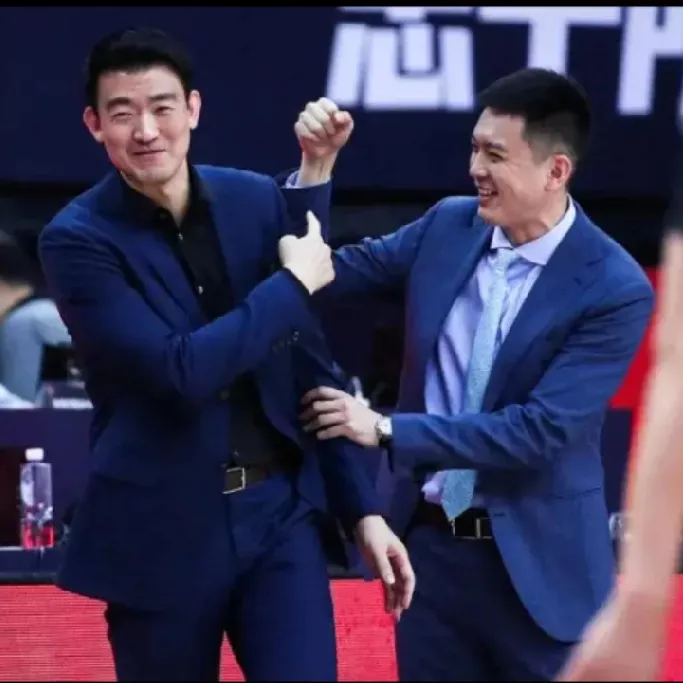 我承认广厦今年夺冠的概率很大！但我认为今年能与广厦叫板的只有我们辽宁队和北京队！