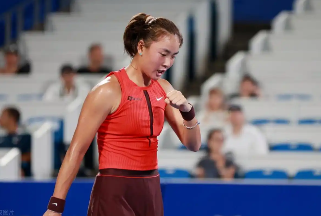 在WTA500宁波公开赛女单首轮比赛中，袁悦2-0战胜王欣瑜晋级第二轮。另一名中