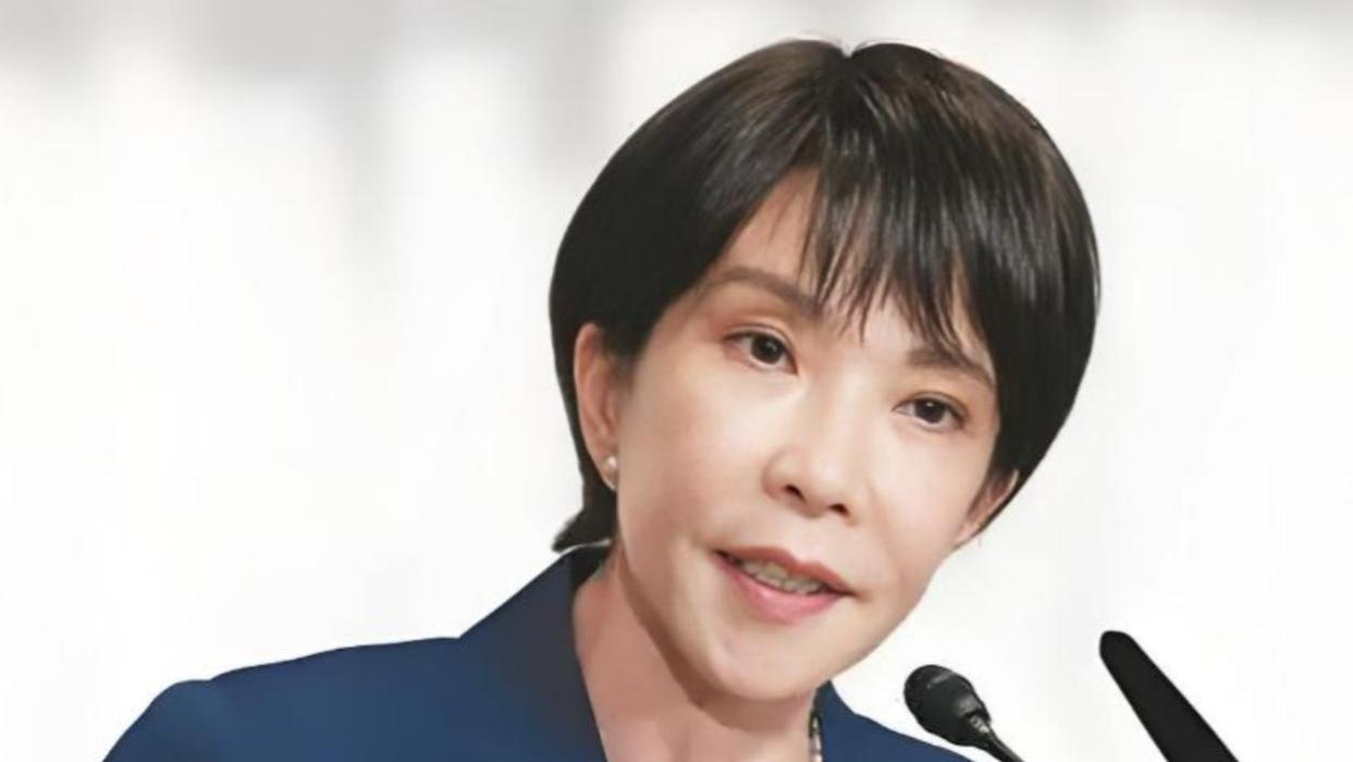 特朗普断援后，高市孤注一掷：官宣中亚峰会，逼中亚五国围堵中俄