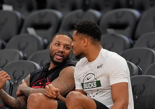 开拓者有意交易得到扬尼斯-阿德托昆博。
Stein表示，开拓者已向雄鹿表达了他们