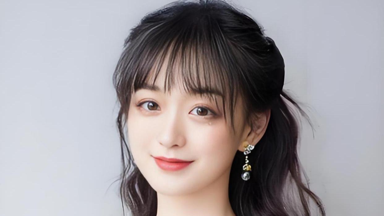 她曾被校园霸凌也暗恋无果，顶着小白花的脸，为何却成为了恶毒女专业户？