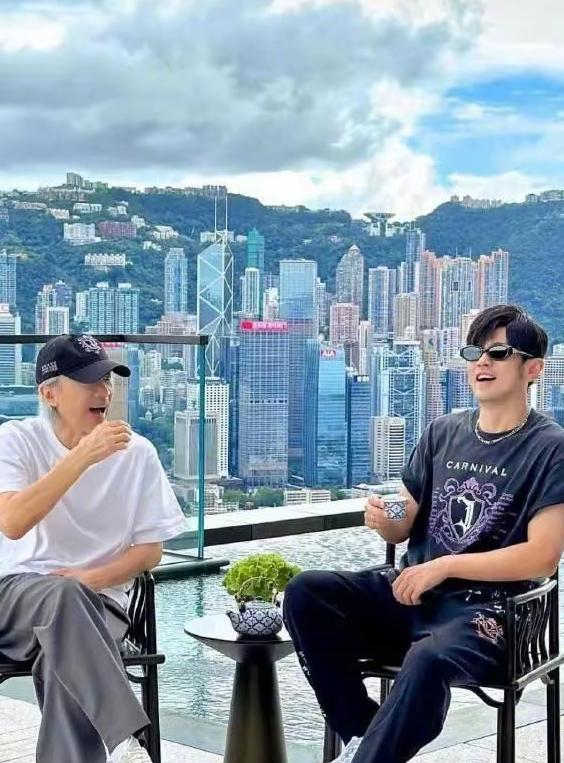 撒贝宁突然抛出犀利提问刘德华：