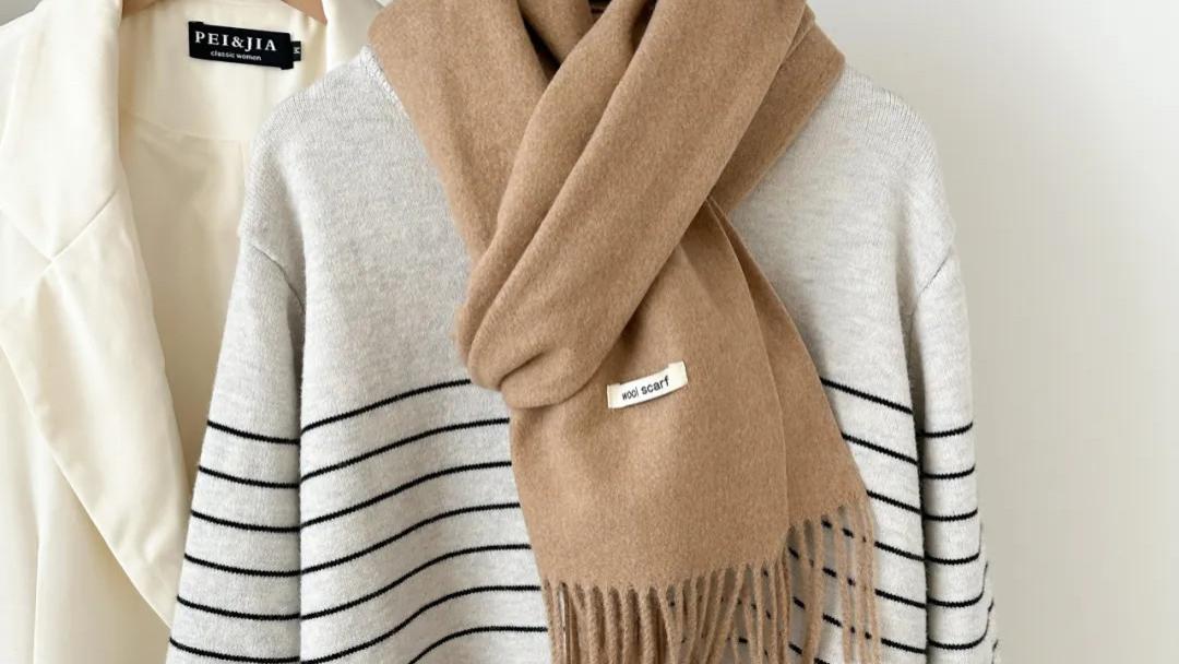 推荐一家从面料到围巾包装盒都能一起定制的工厂？