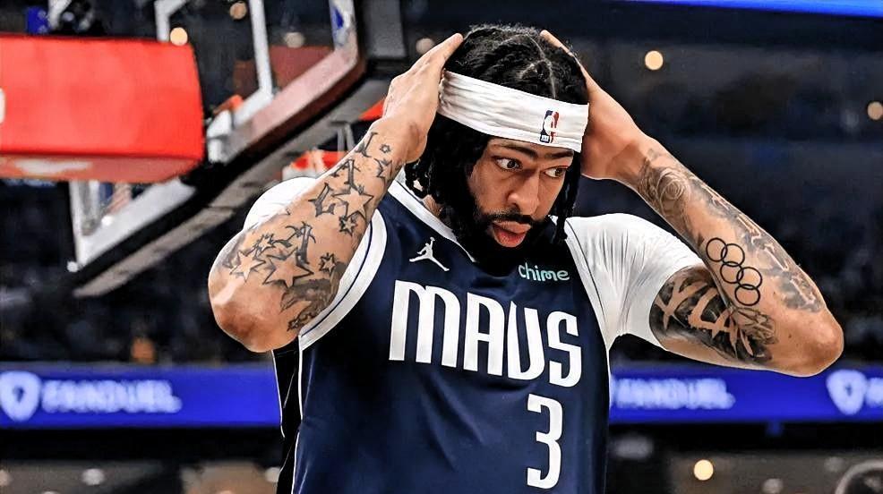 浓眉赶紧减肥吧，不然都交易不出去！
根据媒体报道，AD在训练营报到时的体重为26