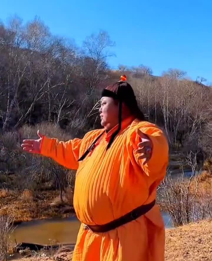 300多斤的恩克终于倒下了，不要停留在错误的认知里了。其实恩克不仅身体健康强壮，