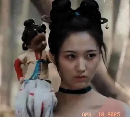 聊斋剧《无忧渡》13.14集，凤五娘（张子鑫饰）黑化！外形变成了半夏！乍一看两个