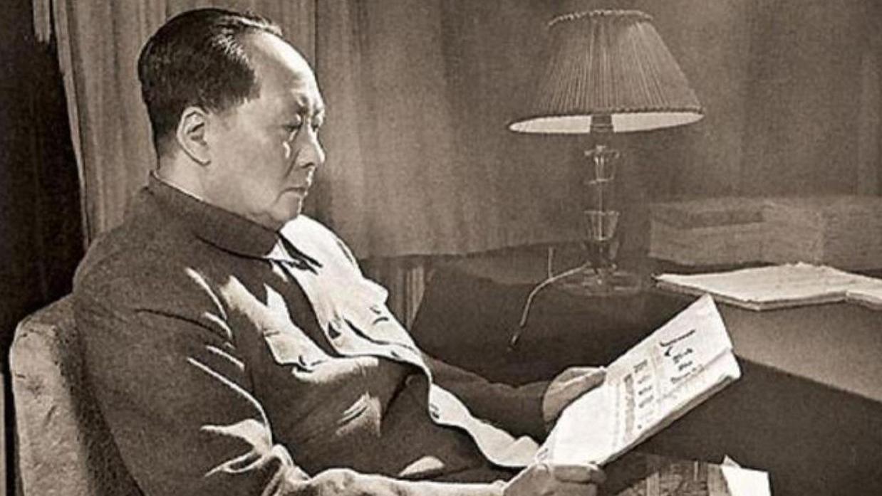 1935年，周恩来坦白了隐瞒多时的秘密，毛主席怒道：把贺子珍找来