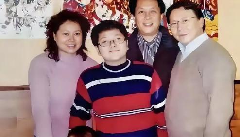 唐国强做梦也想不到！自己身强体壮，容貌俊朗，才思敏捷，纵横影坛，风光无限，二婚妻