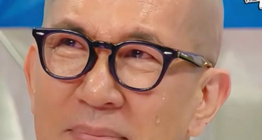 好家伙，凌晨两点转账893万韩元给整形医院，这波操作直接把吃瓜群众的钛合金狗眼闪