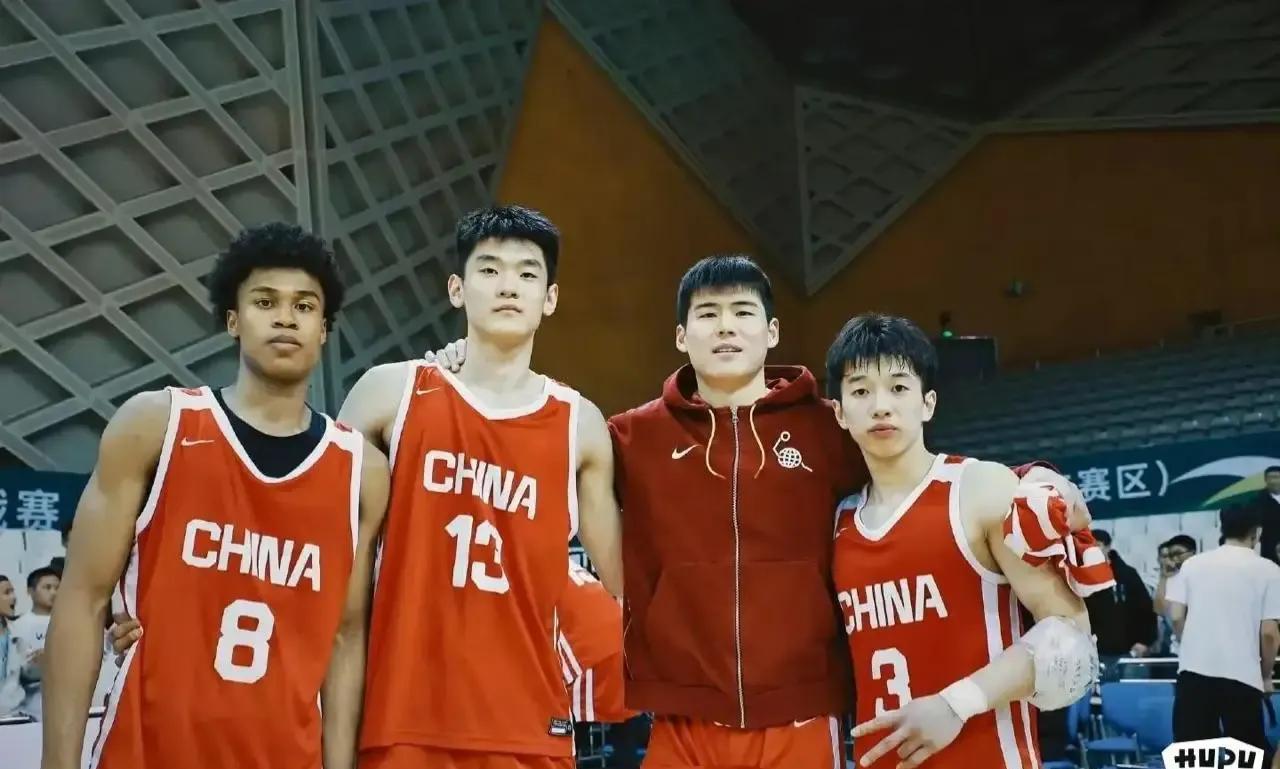 U19国青66-90惨败给德国，四名广东小将表现如何：
陈家政，良好，出场18分