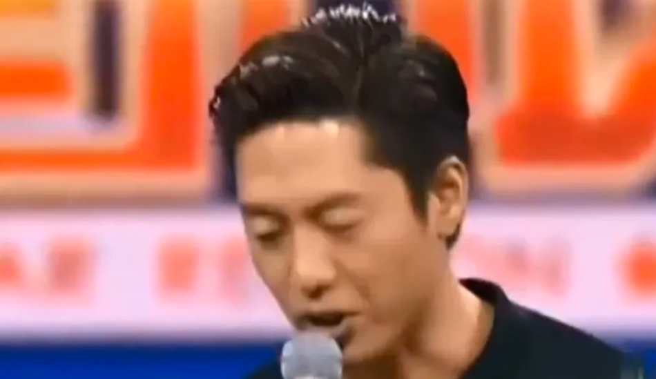 凌潇肃曾吐槽，拍摄《回家的诱惑》堪称他演艺生涯中最痛苦的经历。剧中女主角秋瓷炫是