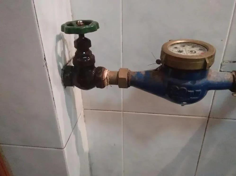 很多人说电表跑得快，燃气表跑得快。那么，这些表真的有问题吗？
市场监管总局的数据