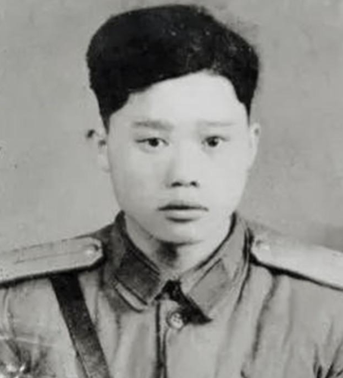 1951年1月28日，志愿军战士潘天炎因为生理需要去附近的草丛解决，回来后却意外