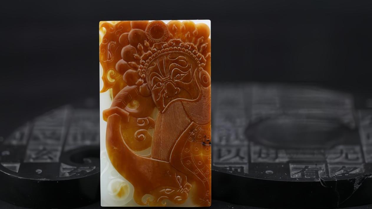 红皮白肉价格飙涨买不起？这种籽料才是老玩家的真爱，接近羊脂但却低调！