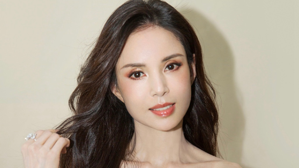 中年女星的逆袭之路：李若彤出演短剧，如何点燃新希望