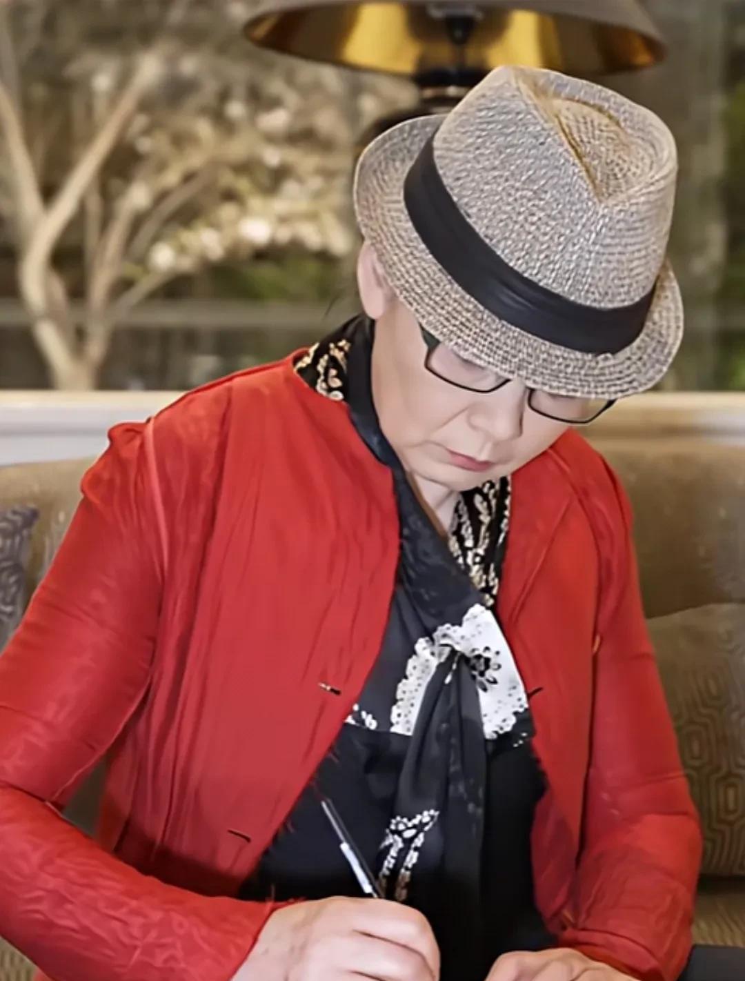 长影成立80周年，潘虹老师说“长影有我青春的记忆，我感谢，我感恩，长影有我青春的