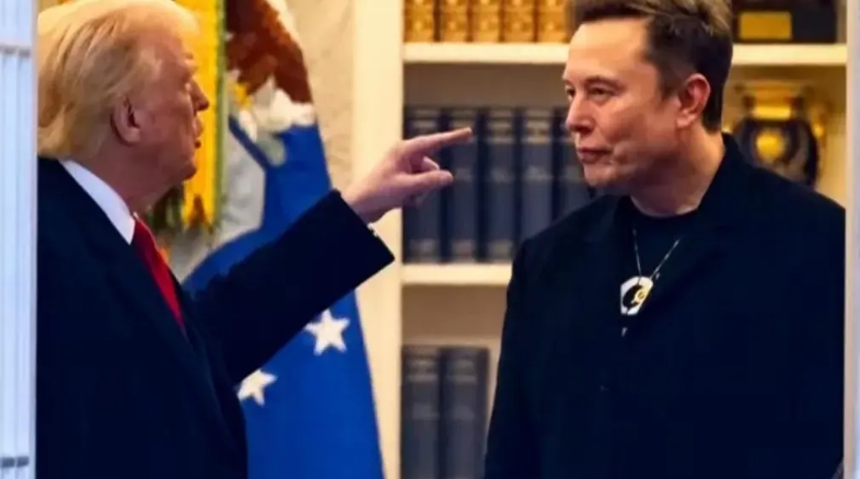 马斯克还是幼稚。抛弃了一众硅谷精英群体，跑去支持特朗普，现在已经和特朗普彻底决裂