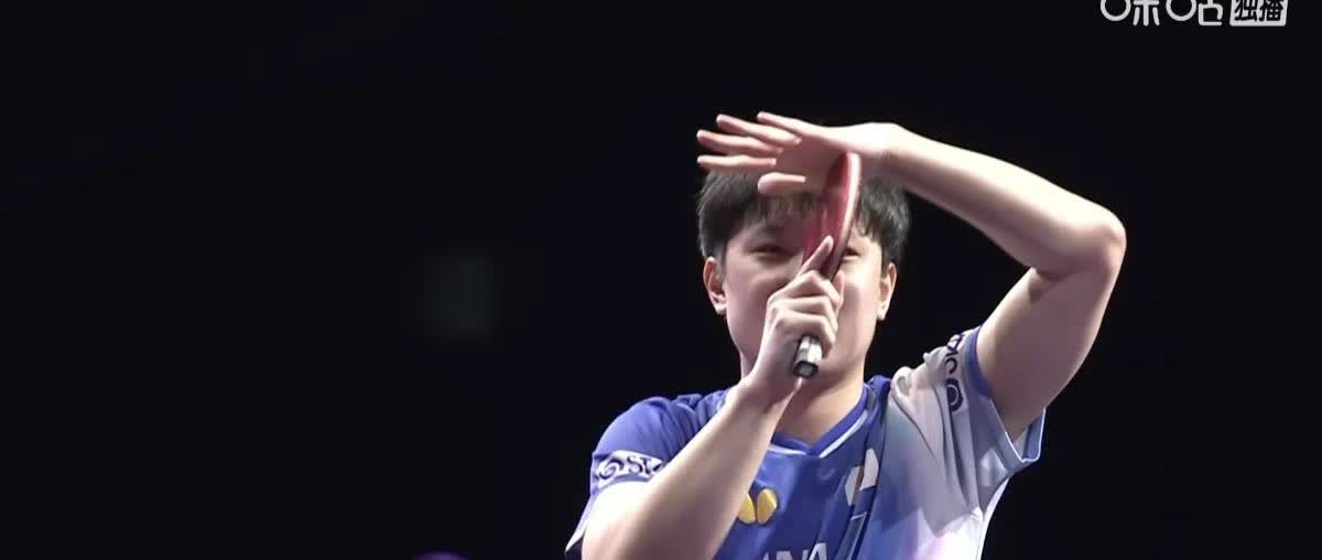 有谁知道，张本智和这个庆祝动作有什么来头?
     今天上午，日本的张本智和