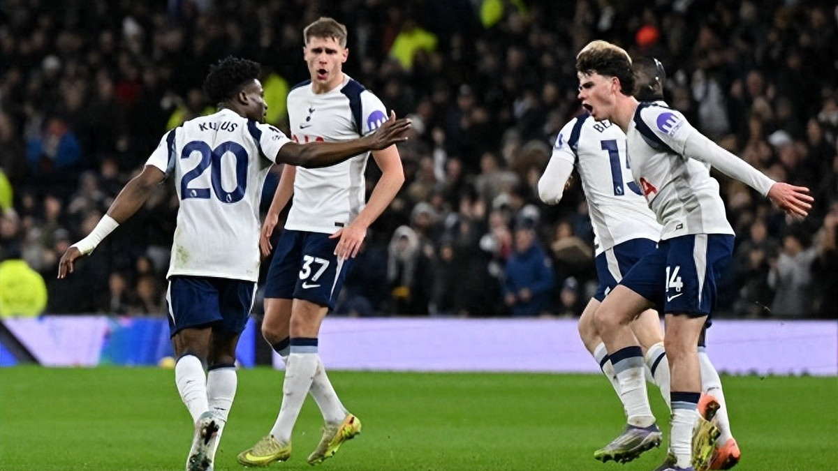 库杜斯淡化队友间口角责难，说成热刺就是要求高