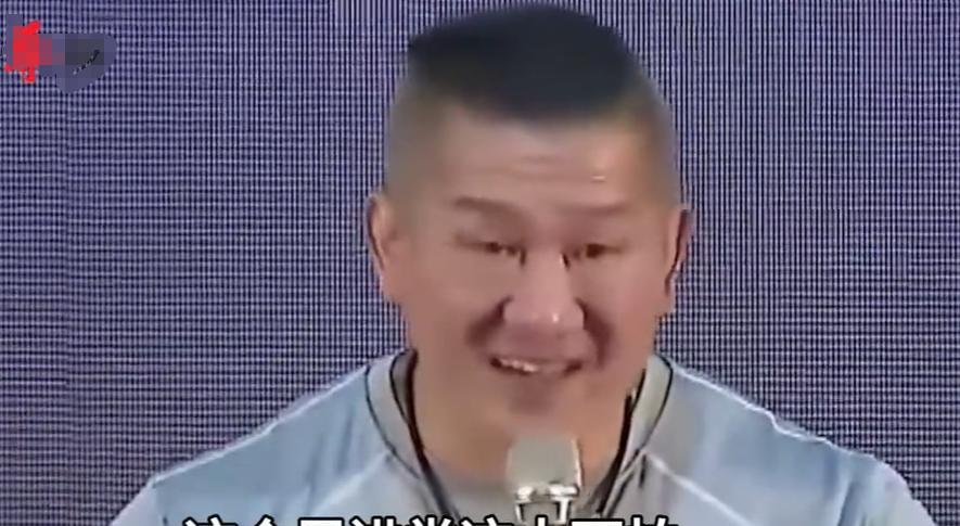 “馆长”痛斥民进党真是太可怕了！近日，台北市前副市长的妻子坠楼身亡！“馆长”暗示