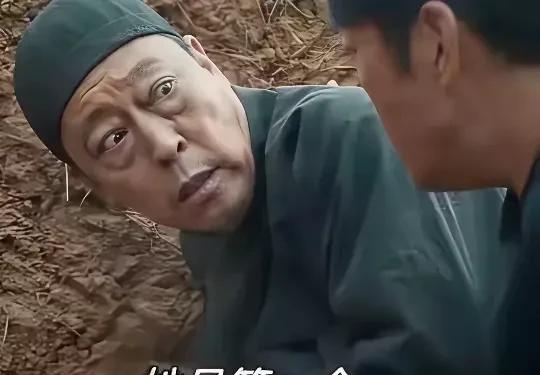 最不想绣绣清白的是宁学祥，她因为马子掳走大女儿，把小女儿送费家，他一点便宜没占到