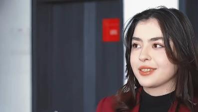 歌手诗琳病逝，年仅20岁，年初一才参加了央视华人春晚
