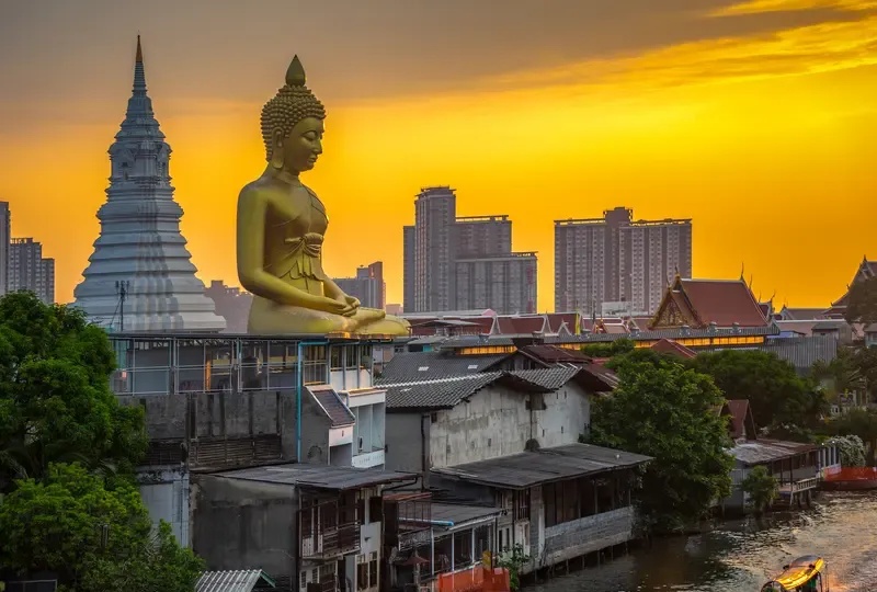 泰国柬埔寨开战了！



洪森暗中透露消息的时候，就已经埋下了战争的种子！

