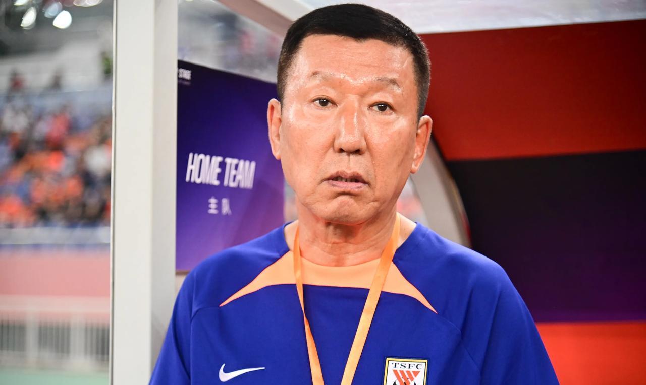 山东足球怎么了？    
       山东泰山今年可以说是已经到了重建的时候，