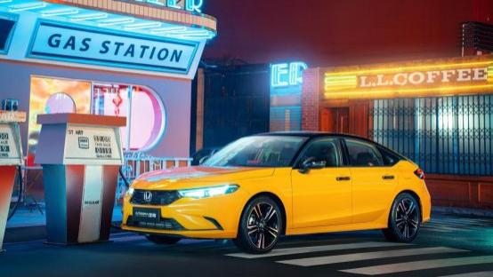 驾型格南下香港，方知何为操控真义