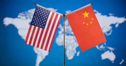 美国作出回应了！在我们把对美关税从34%上调至84%之后，美国财政部长出面发声了
