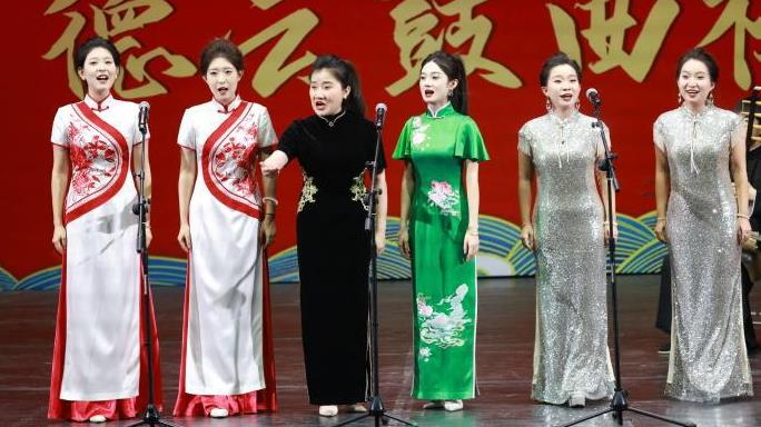 鼓曲社北京站演出圆满结束，上座率还真出乎网友意料。鼓曲社巡演，将鼓曲与相声相融合