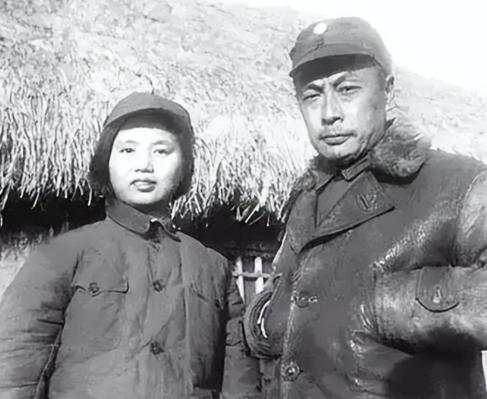 1940年，18岁的张春兰和39岁的陈毅在艰苦的战地茅山结为夫妻。嫁给陈老总后改