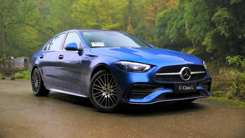 卷不动了？奔驰C级，7月销量接近“腰斩”