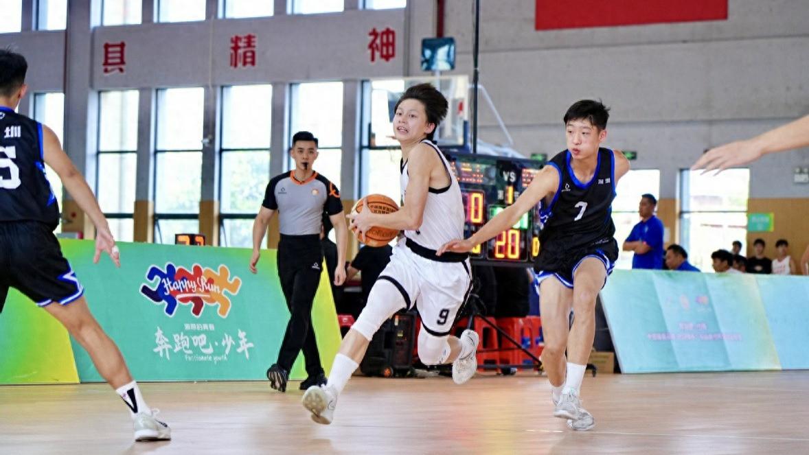 宏远青年队闪耀国内U17赛场，多名球员拥有CBA前景