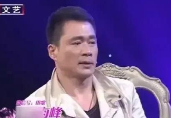 1997年，丁海峰拍“武松打虎”戏份时，他问：“我要是被老虎吃了怎么办？”

张