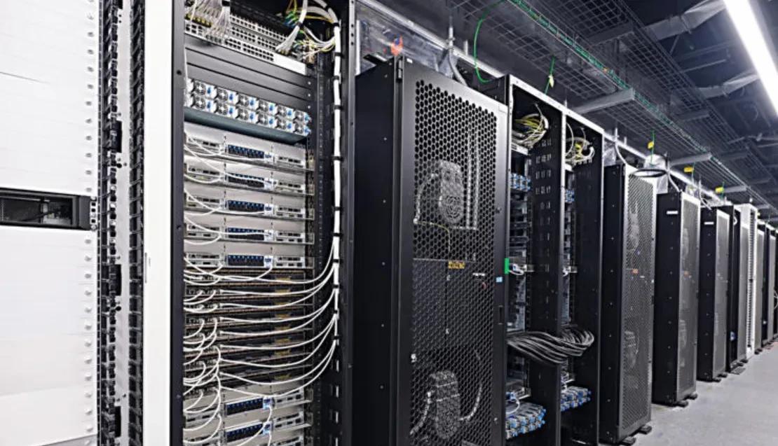 NVIDIA高端“Blackwell Ultra”GB300 AI服务器将于9月