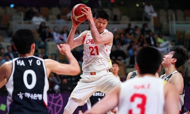 两军相逢勇者胜： 新西兰不足为惧，前提是中国队的后卫线发挥水平
       今