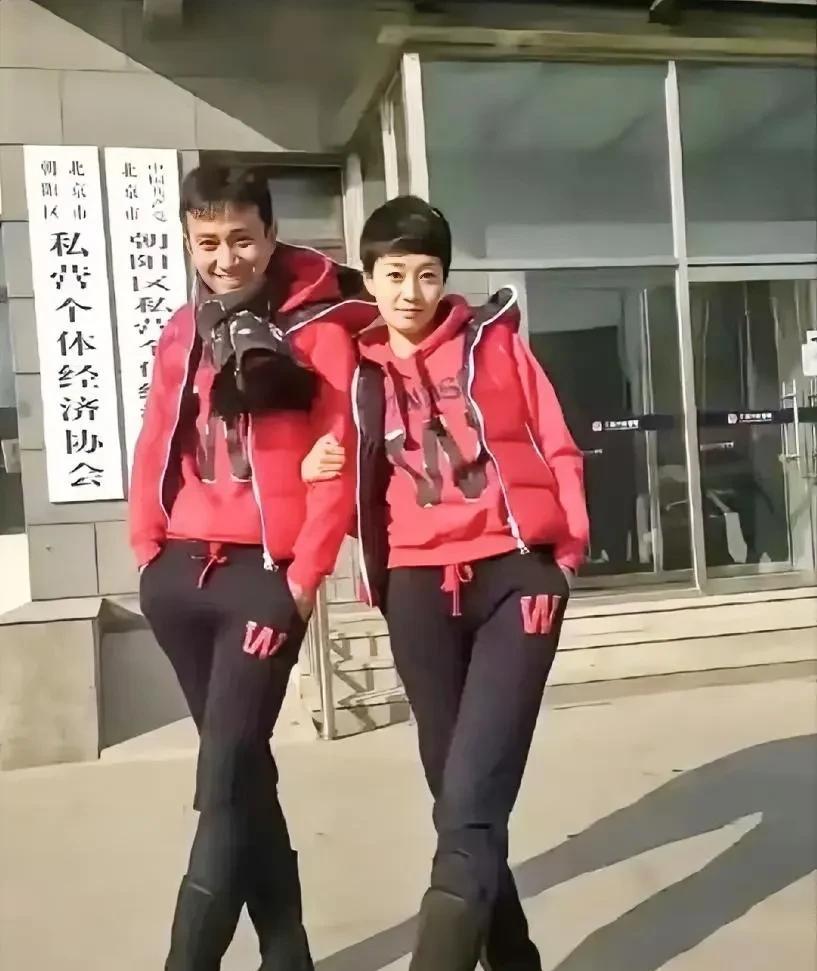 曾经的他们是多么的恩爱，多么的般配。如今走到这种地步，真的是缘分尽了吗？#娱乐圈