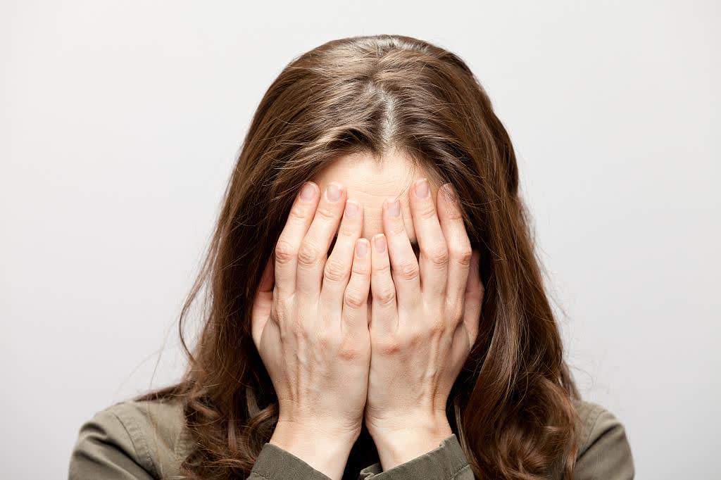 我想和大家分享一个令人深思的案例。法院最终判决男子李某犯强奸罪，判处有期徒刑三年