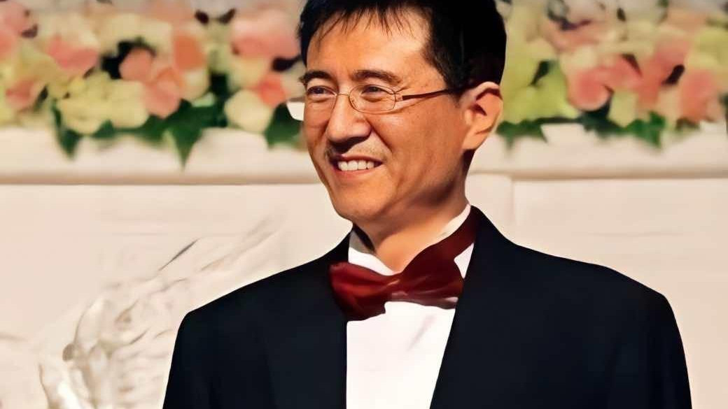 错失豪门12年宠爱：她三婚无子成争议，他转身迎娶奥运冠军儿女双全