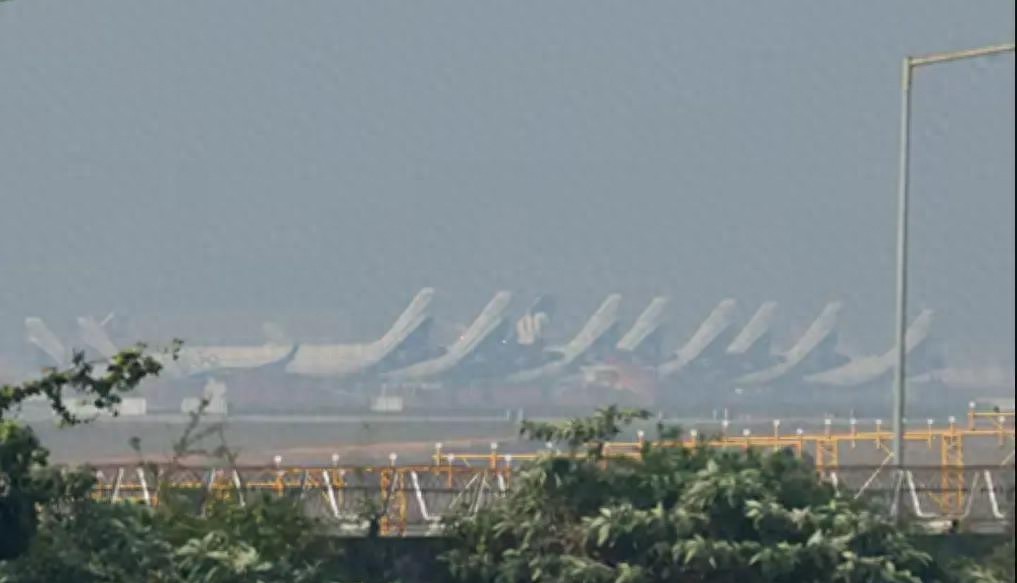 印度机场令人震惊事件！员工假借安检名义将韩国女子带至男厕旁