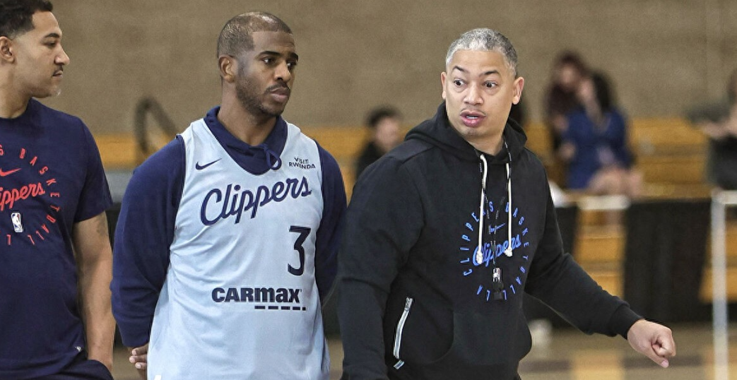 据The Athletic报道，洛杉矶快船主教练泰伦·卢否认了此前的报道，称在克